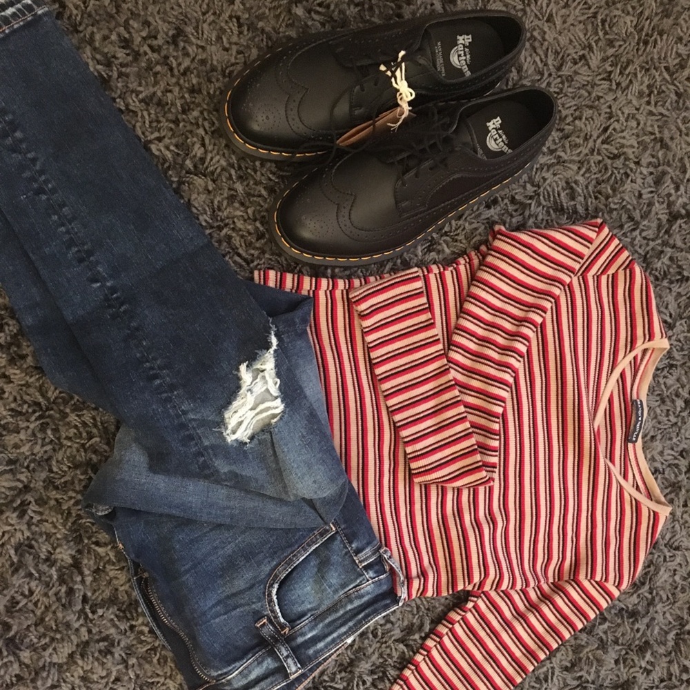 EUC Brandy Melville striped long sleeve crop top